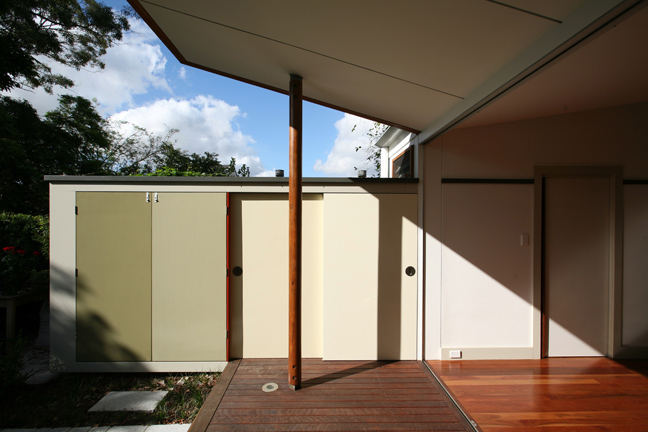 Fleet St Deck side